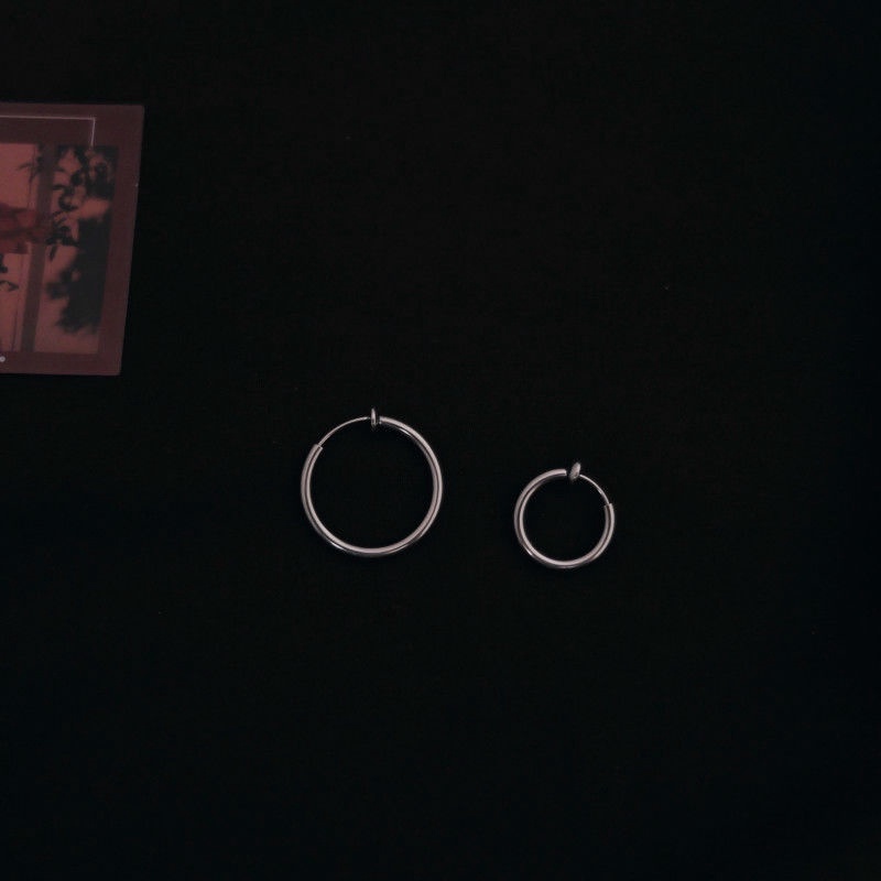 Bông Tai Dạng Kẹp Bằng Thép Titan Phong Cách Hip Hop Punk 19B179