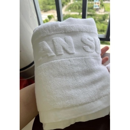 Khăn tắm khách sạn 70x140cm (khăn có logo), 350-400g