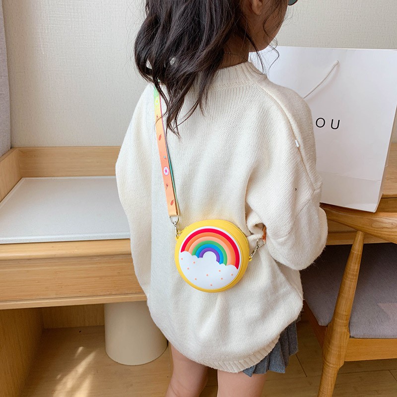 Túi đeo chéo thời trang Hàn Quốc hình tròn silicon cho bé gái Dương Kids