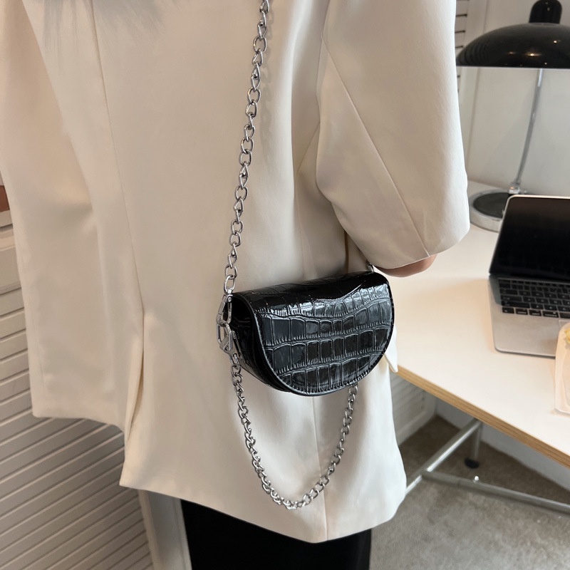 Túi Đeo JASMIN NOIR Chéo Giả Da Cá Sấu Phối Dây Xích Thời Trang Nữ