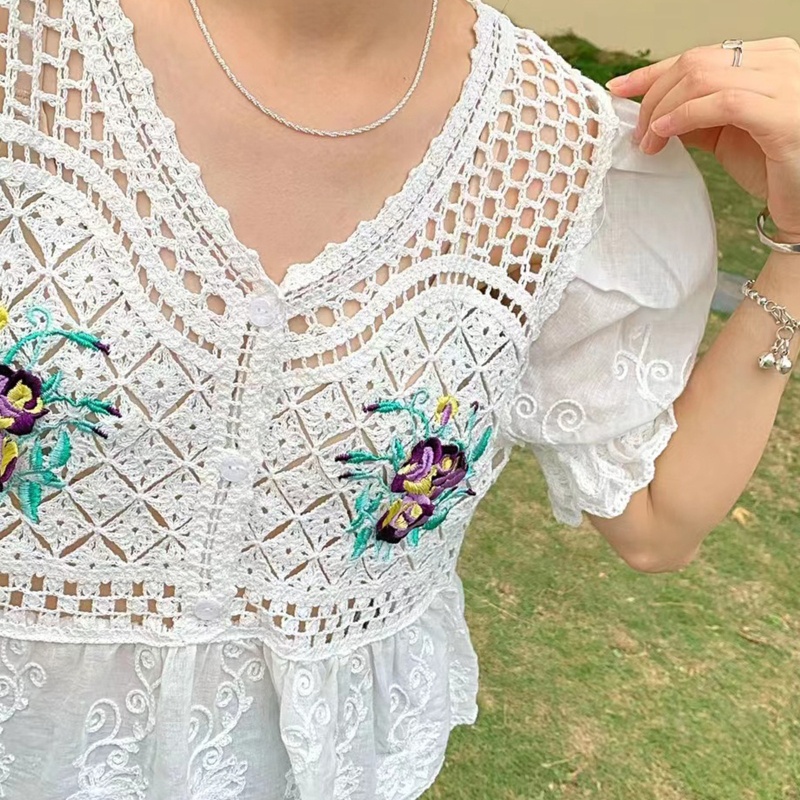 Áo Kiểu Tay Phồng Cổ Chữ V Thêu Họa Tiết Hoa Phong Cách Pháp Thời Trang Mùa Hè Cho Nữ