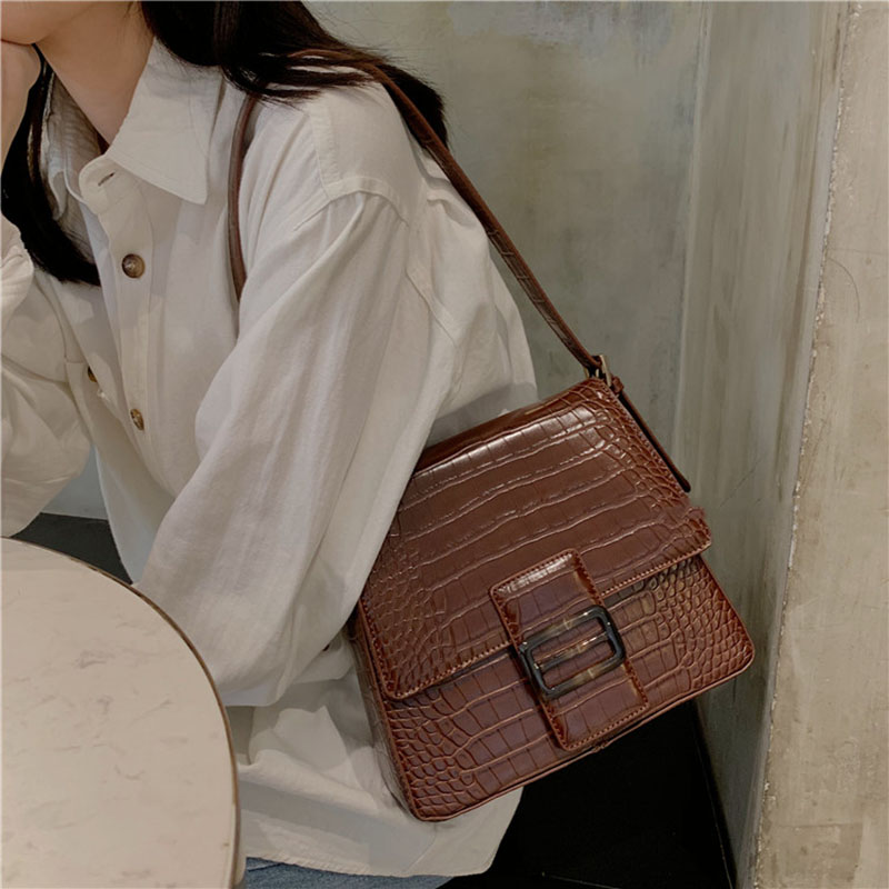 Túi đeo vai nữ phong cách retro thanh lịch