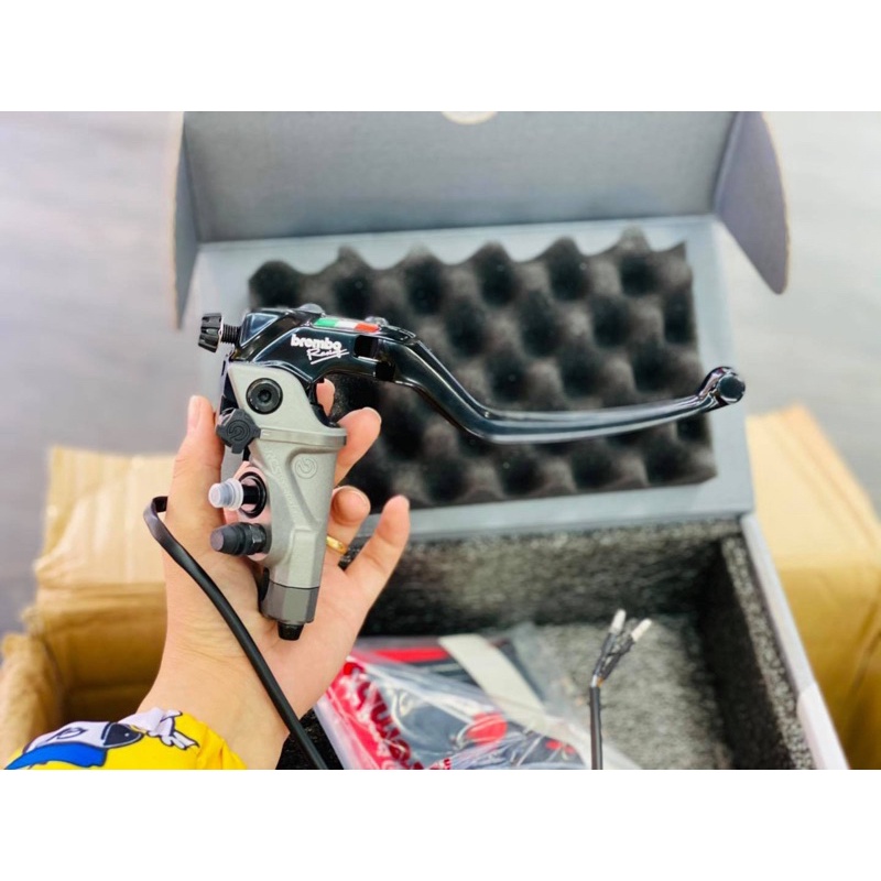 Tay Brembo Rcs Corsacorta 17/19 /15/16chính hãng