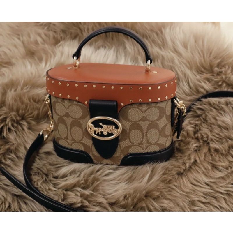 💥Túi C Hộp  Siêu Xinh Xuất xịn💥Rẻ Vô Địch