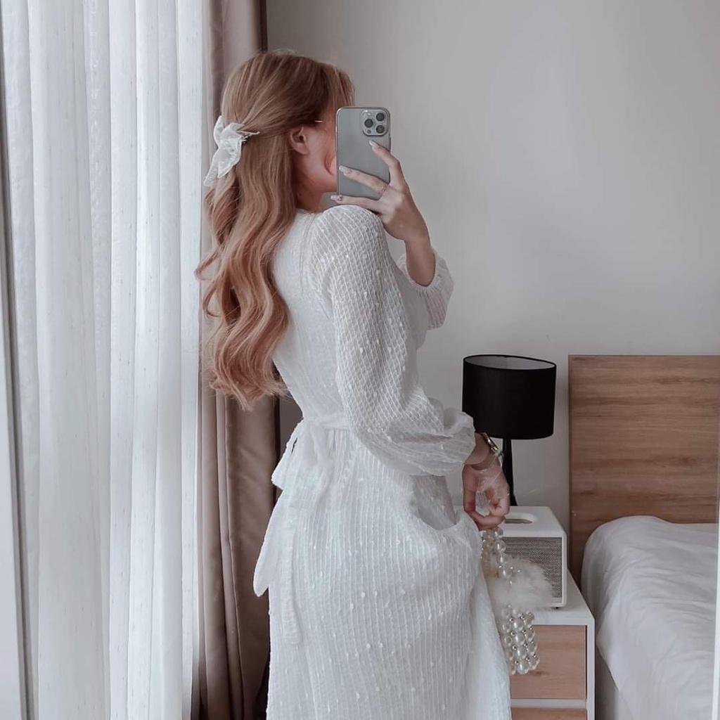 Đầm dự tiệc Đầm voan cổ V đính hạt 2 màu Trắng và Nude phù hợp mặc đi tiệc TANA D0505 | BigBuy360 - bigbuy360.vn