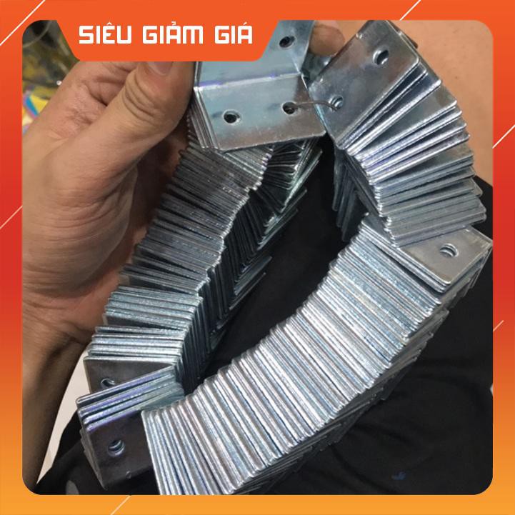 Ke góc vuông 4 lỗ 35mm