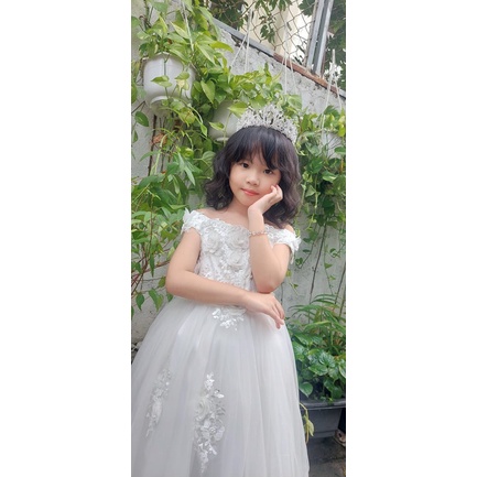 Váy công chúa bé gái thiết kế cao cấp cho bé đi dự tiệc phù dâu tùng dài siêu xòe sát nách màu trắng DBG093