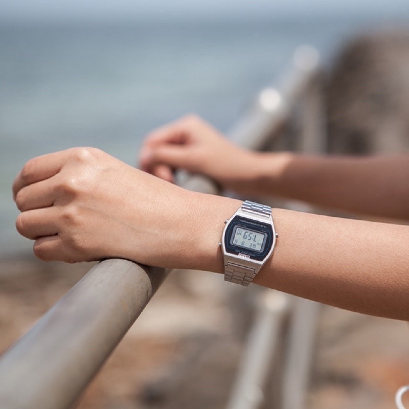 Đồng hồ nam dây kim loại CASIO B640WD-1AV chính hãng