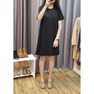 Đầm dáng suông trơn tay ngắn basic
