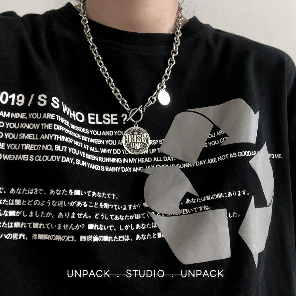 Dây Chuyền Mặt Tròn Khắc Chữ Bằng Thép 22319