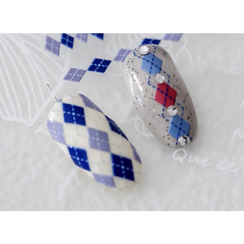 Album sticker kẻ ô Hàn dán trang trí móng