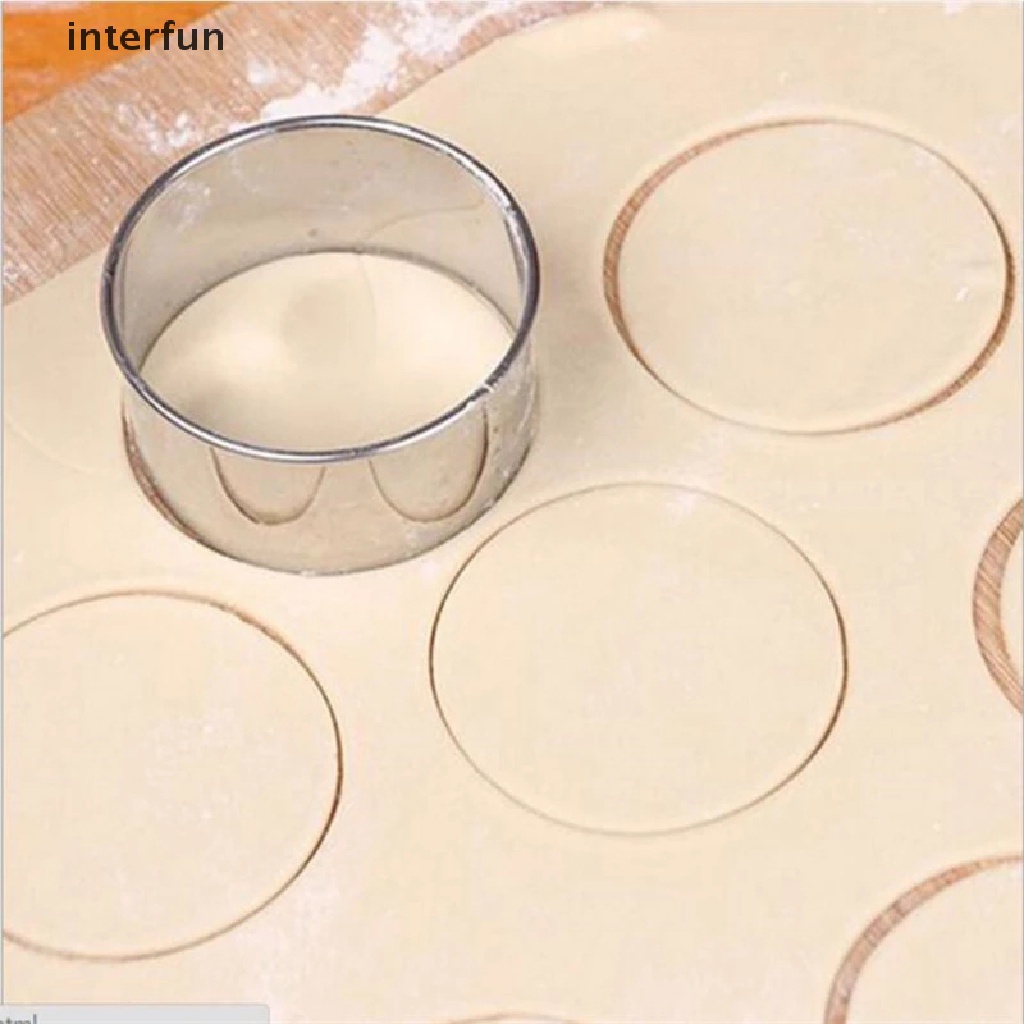 Khuôn Nướng Bánh Hình Tròn Bằng Thép Không Gỉ 3 Kích Cỡ Tiện Dụng