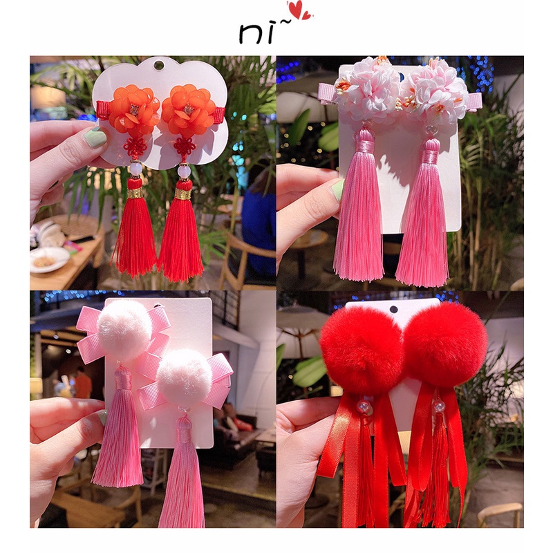 Trâm cài tóc phối tua rua phong cách Trung Hoa cho bé gái