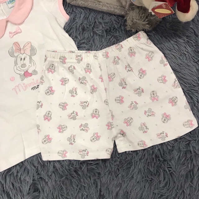 Bộ bé gái dư xịn minnie mouse