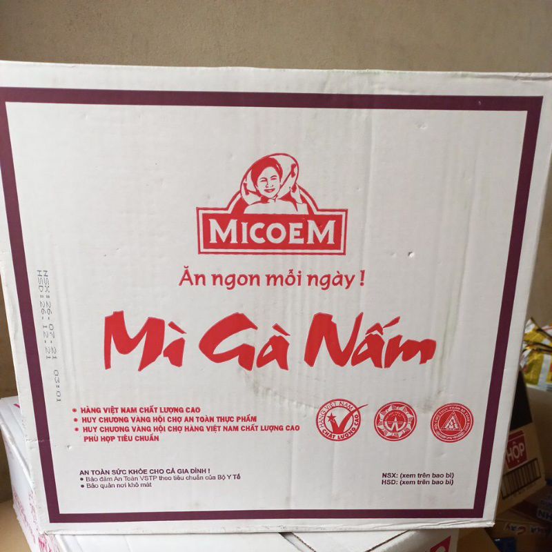 Thùng mì Gà nấm