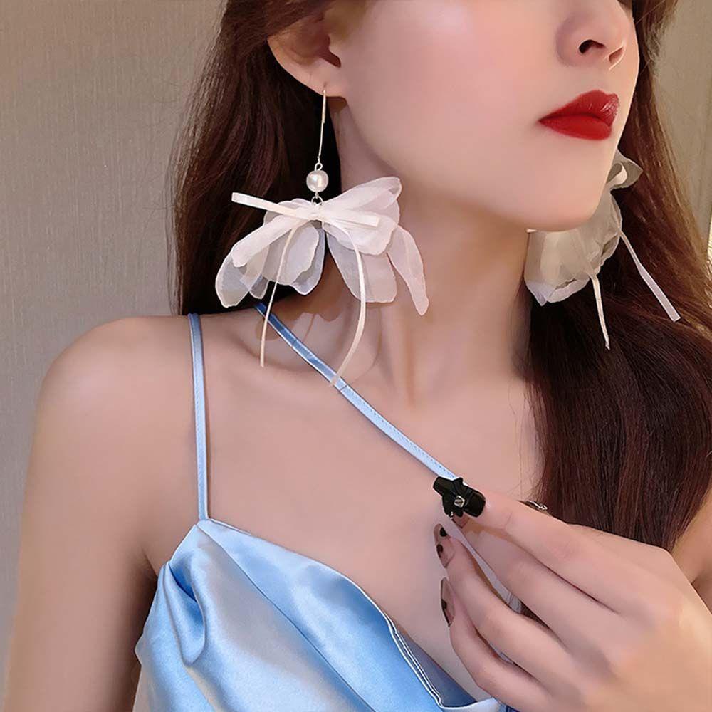Bông Tai Dáng Dài Hình Bông Hoa Màu Trắng Phong Cách Retro Thời Trang Cho Nữ