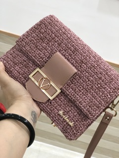 Set phụ kiện làm túi khoá V