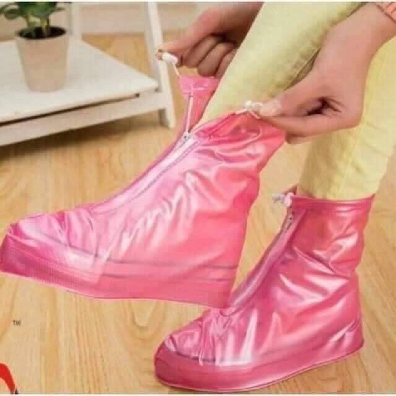 Ủng đi mưa