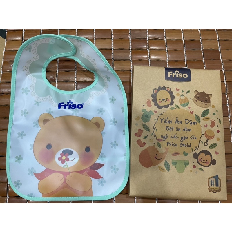 Yếm ăn dặm silicon mỏng nhẹ hoạ tiết xinh xắn Friso