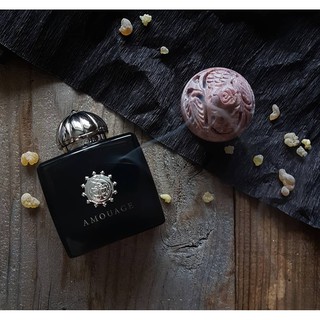 Nước hoa Memoir nữ của hãng Amouage 10ml
