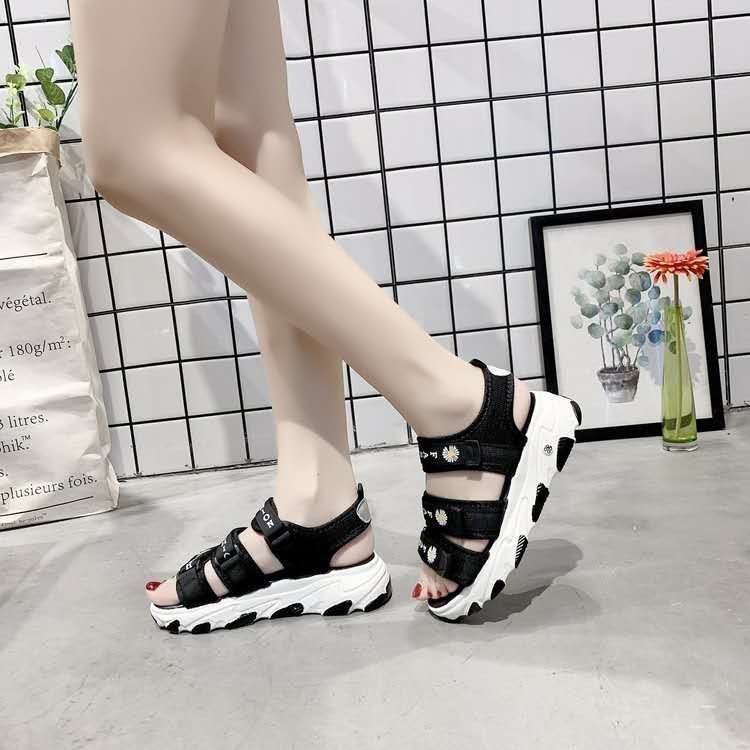 [HOT TREND] GIÀY SANDAL HỌC SINH ĐẾ BẰNG 3 QUAI HOA CÚC CỰC ĐẸP NÂNG NIU BÀN CHÂN TRẺ