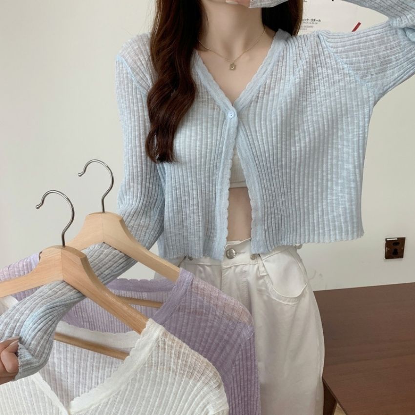 Áo len nữ cardigan mỏng dệt kim tay dài hàn quốc ulzzang thời trang Fmstyle Saigon 21ALU06A962503 | BigBuy360 - bigbuy360.vn