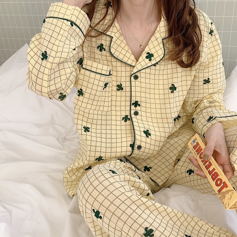 Bộ Đồ Ngủ Pijama Dáng Dài Thu Đông Kẻ Vàng Nữ Dáng Rộng Mặc Nhà