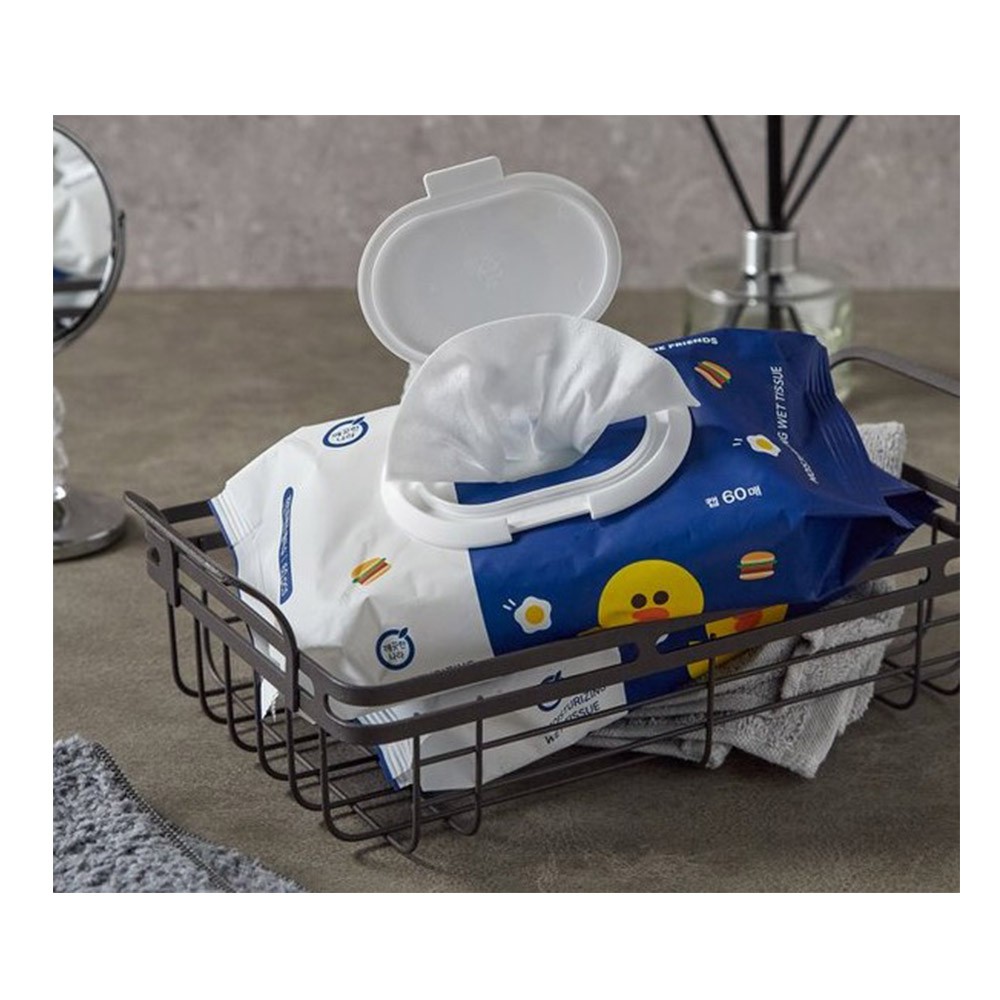 Hộp khăn giấy ướt 60 tờ dạng rút họa tiết Line Friends đa năng khử trùng tay tiện dụng