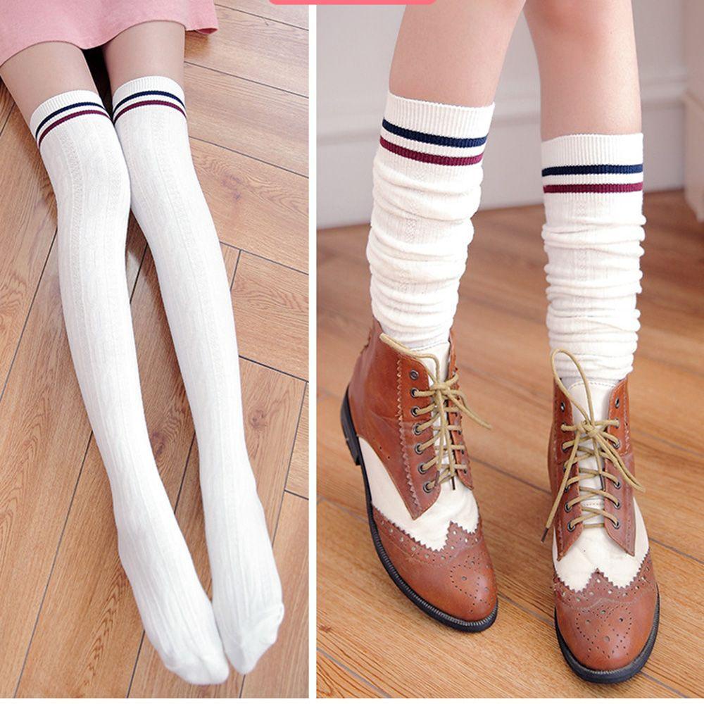 Vớ Cotton Dài Qua Gối Họa Tiết Kẻ Sọc Cho Nữ