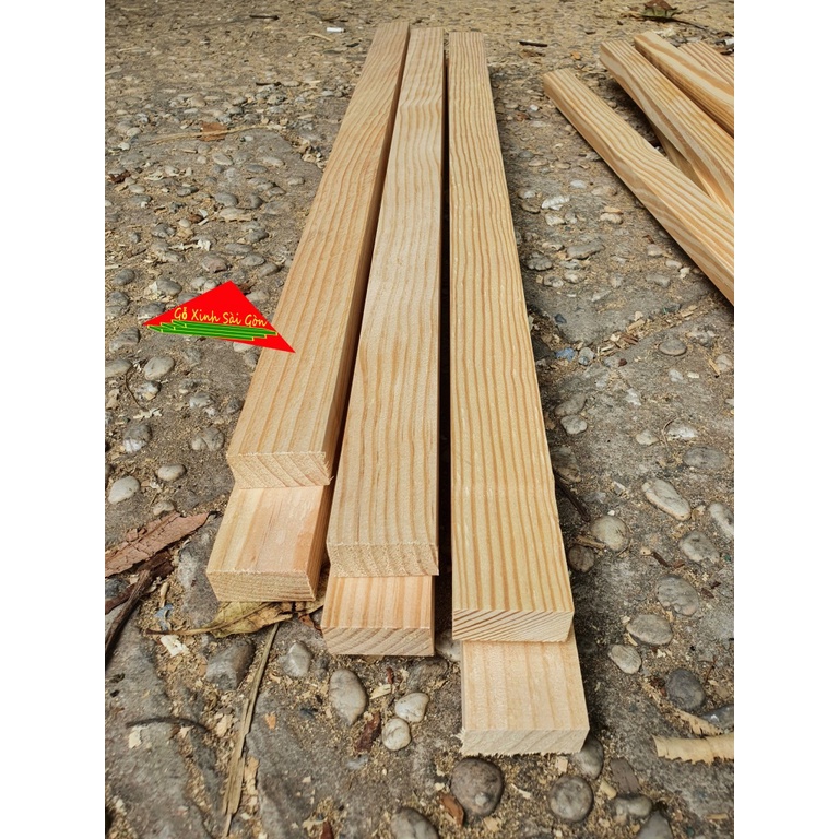 Thanh gỗ thông vuông 2x3cm, dài 80cm bào láng 4 mặt dùng làm khung sườn,làm thùng gỗ decord, đóng chuồng thú cưng, DIY..
