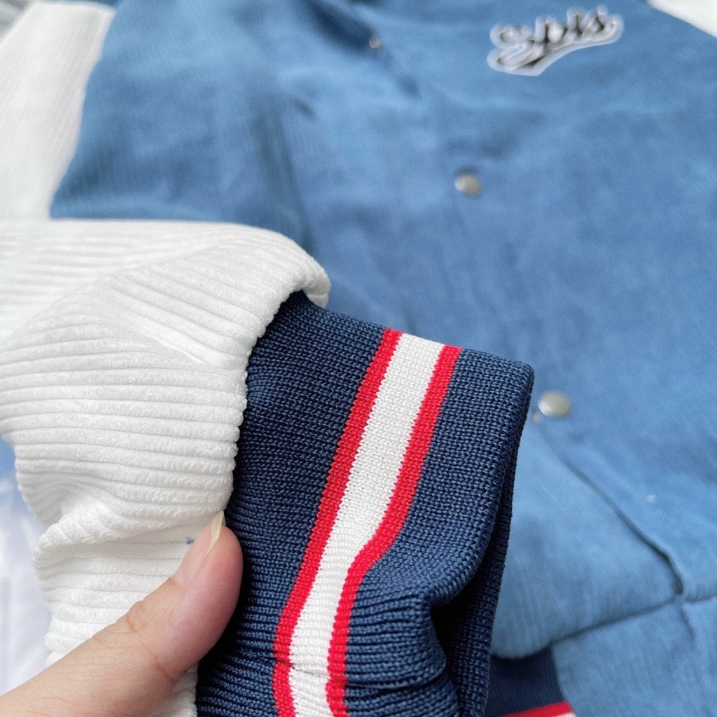 Áo Khoác Bomber Nhung Xanh Thêu Chữ Unisex Dáng Rộng Zinti AK12