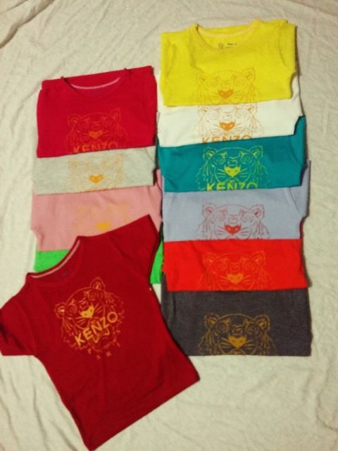 Áo thun cổ tròn