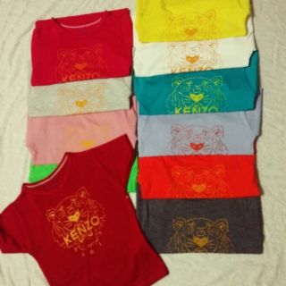 Áo thun cổ tròn