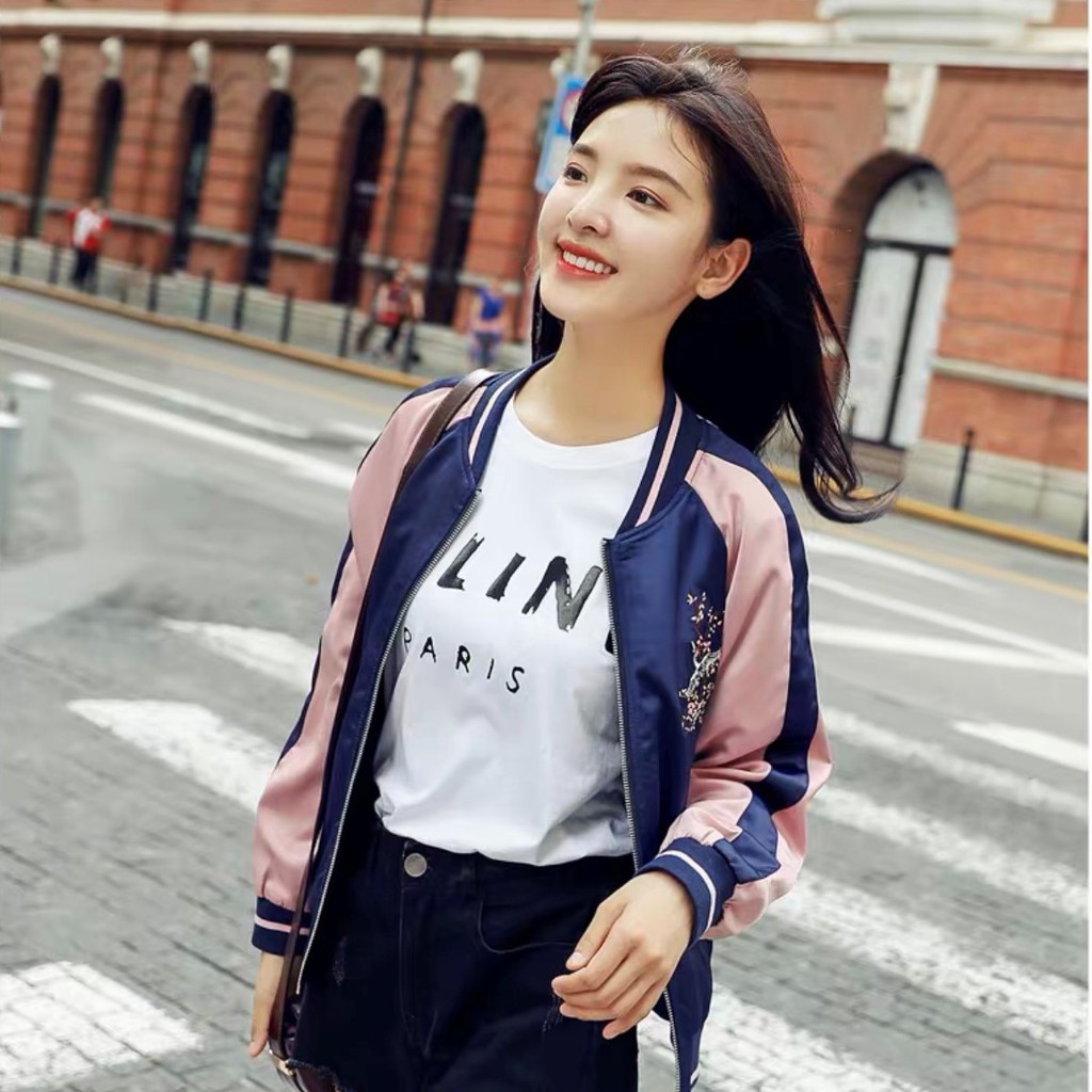 ÁO KHOÁC DÙ BOMBER NÚT BẤM - THÊU HOA ANH ĐÀO SP248859