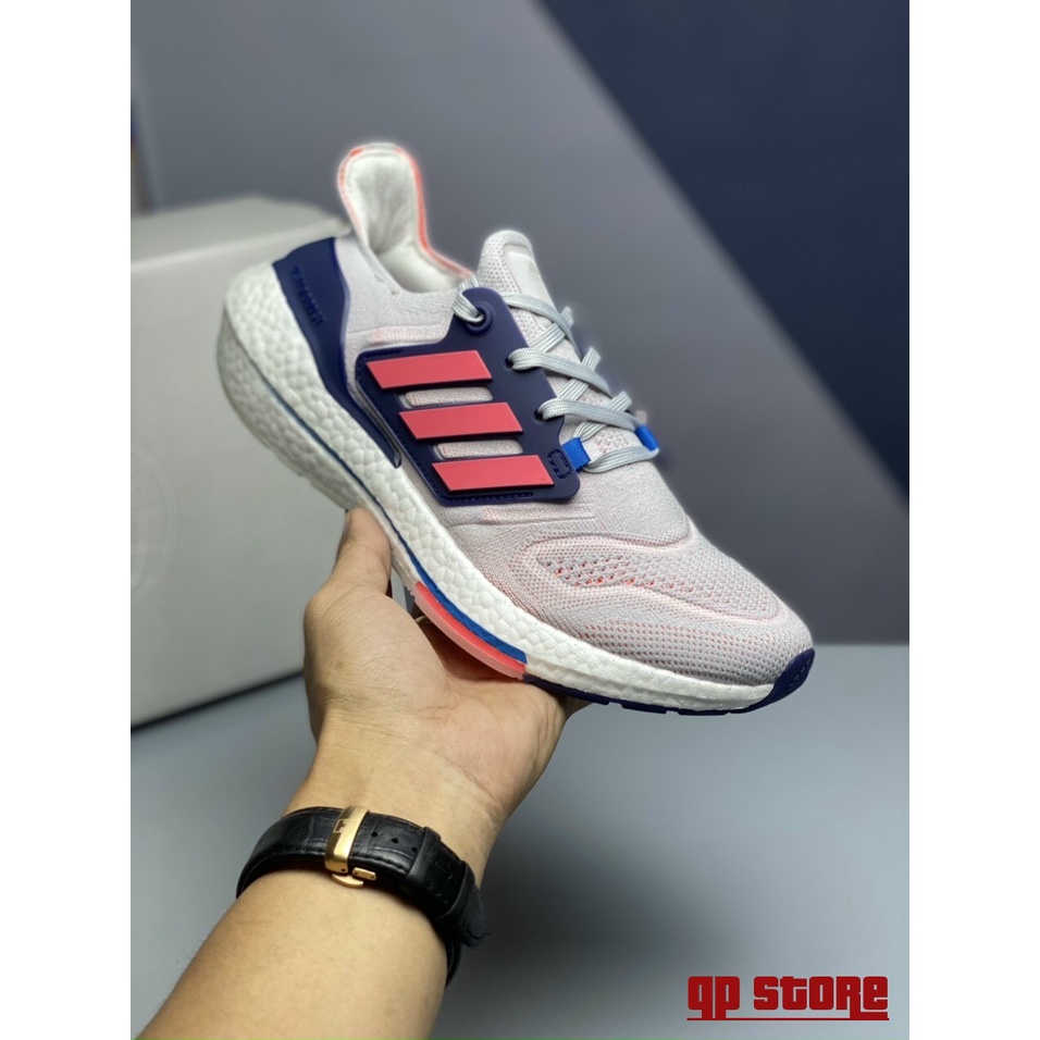 Giày Thể Thao Adidas Ultraboost 22