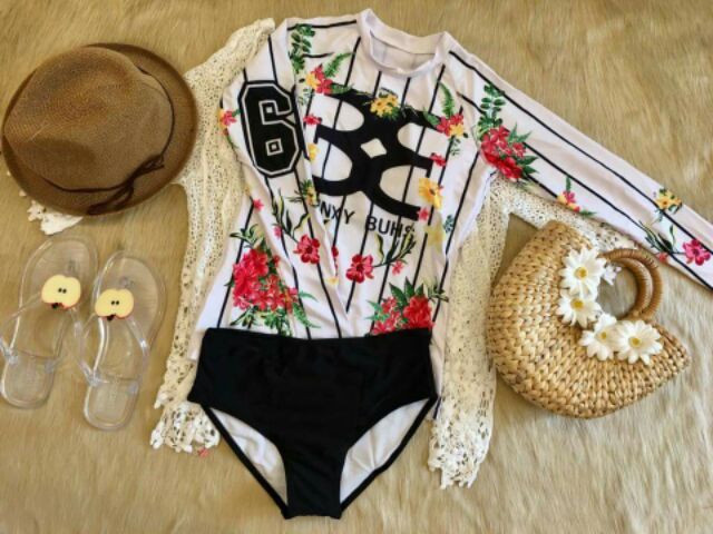 Bikini tay dàì Hàn Quốc