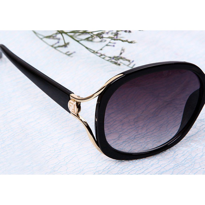 Kính mắt nữ leo vàng