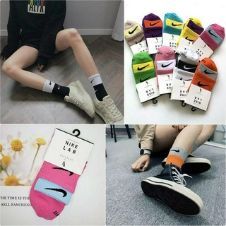 Tất Vớ Cổ Cao Hai Màu Nike Cực Chất