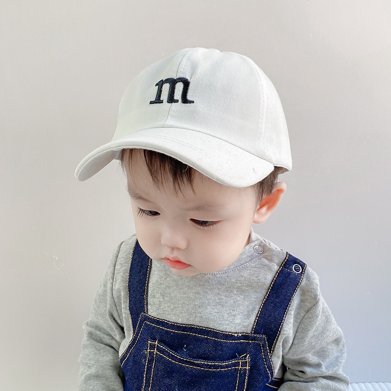 Mũ Lưỡi Trai Thêu Chư M Phong Cách Hàn Quốc Cho Bé Trai Bé Gái 1- 4 tuổi