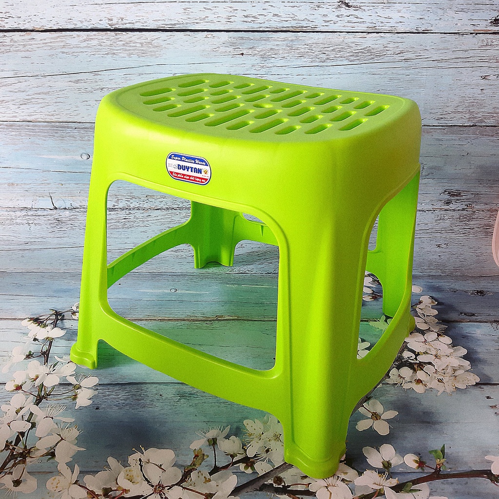 Ghế nhựa duy tân Lùn Oval Trà Chanh (33 x 30.2 x 28.2 cm) No.951