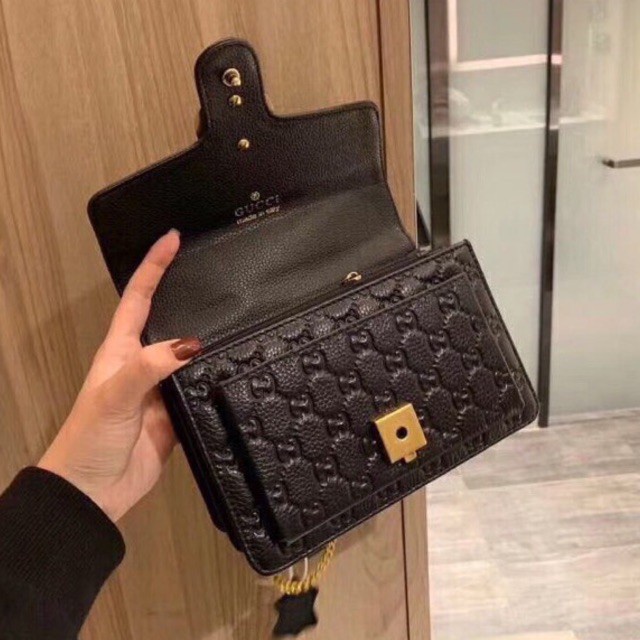 Túi xách nữ size 22cm, chất da mềm, có 3 ngăn rộng, phong cách thời trang Hàn Quốc dùng đeo vai, đeo chéo rất đẹp