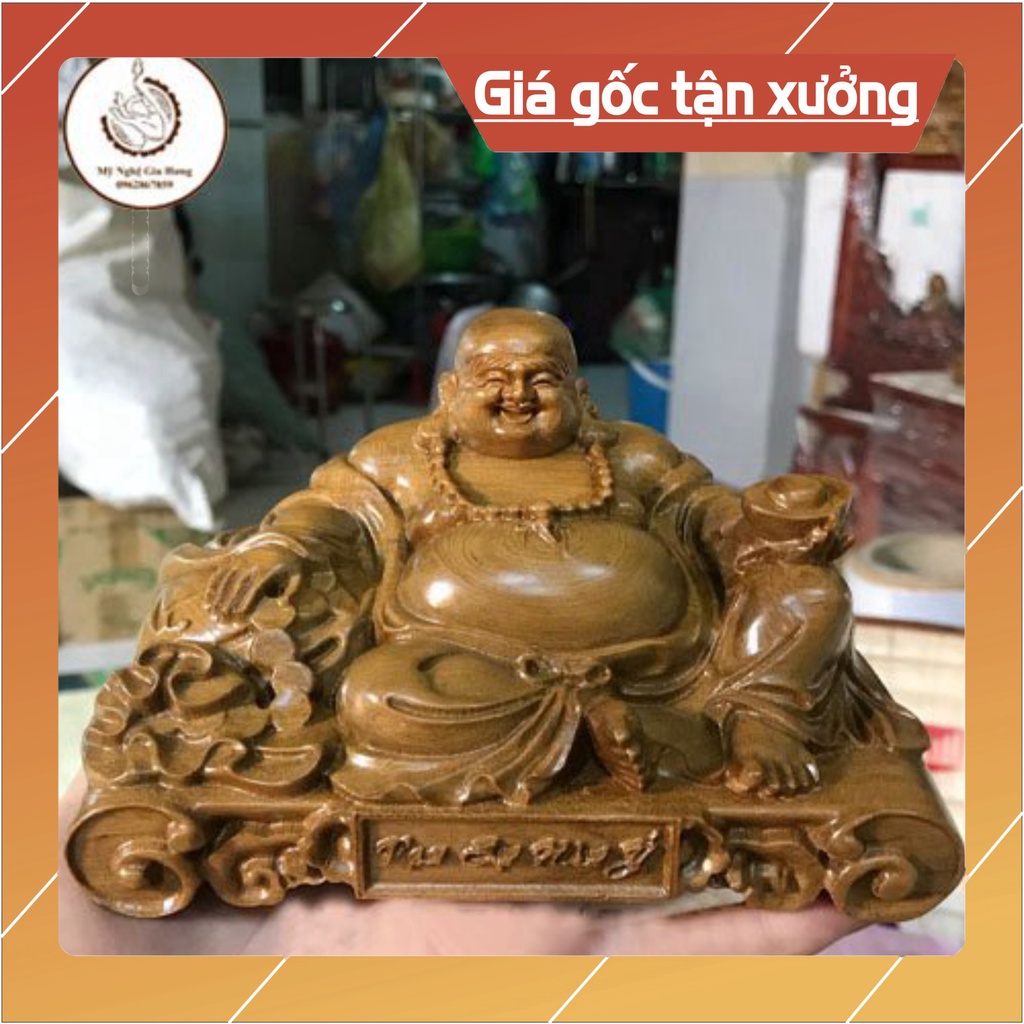 Di Lặc Ngồi Vạn Sự Như Ý, Để ÔTô và Bàn Làm Việc KT: 15x9x9 (Tặng Vòng Đeo Tay 40K)