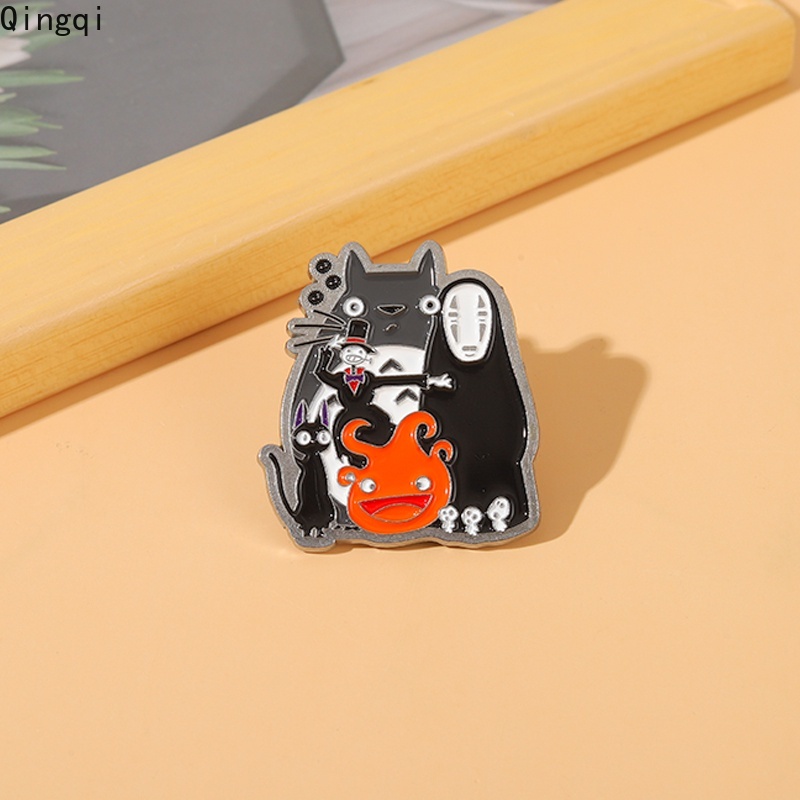 Ghim cài áo Miss Zoe họa tiết hoạt hình nhiều kiểu tùy chọn dễ thương