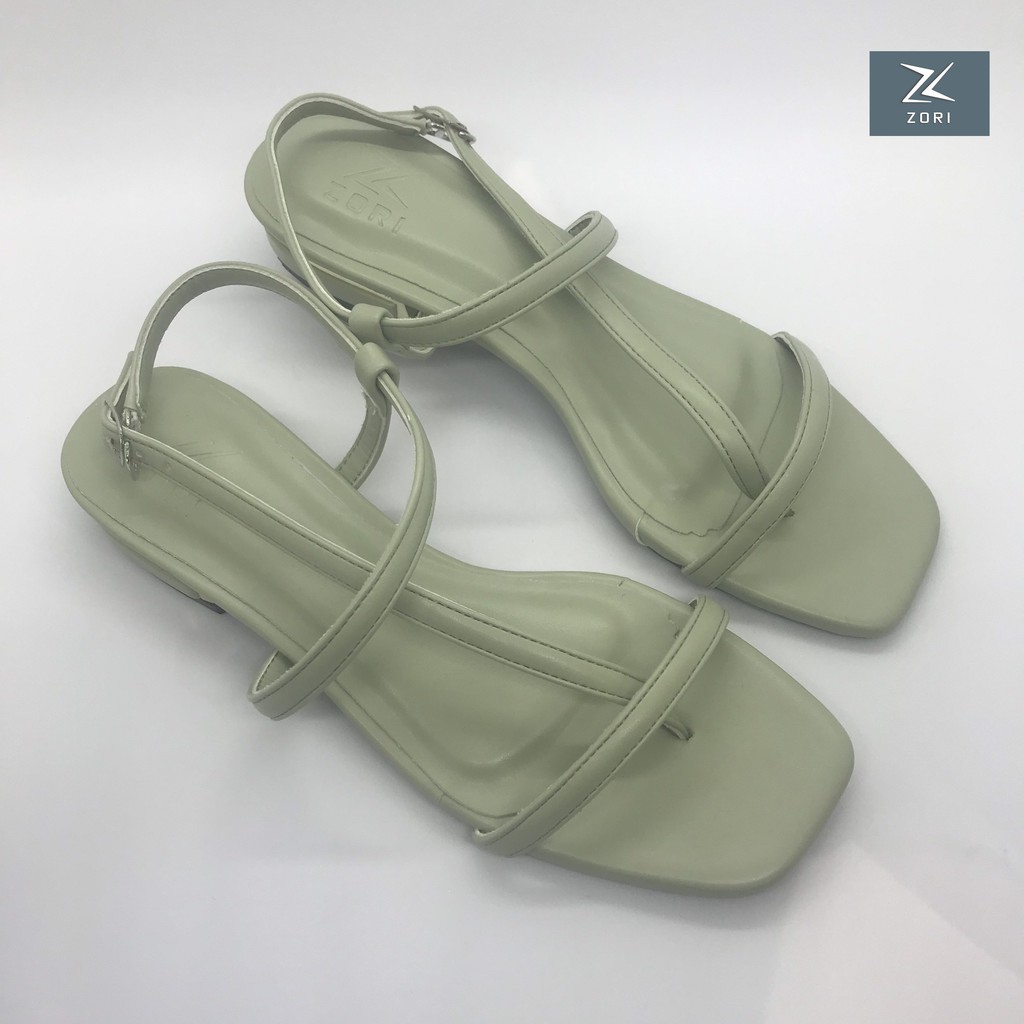 Sandal Cao Gót Nữ Zori Xỏ Ngón Gót Vuông Cao 2cm Đế Bằng Mũi Vuông Thời Trang Cao Cấp SD127