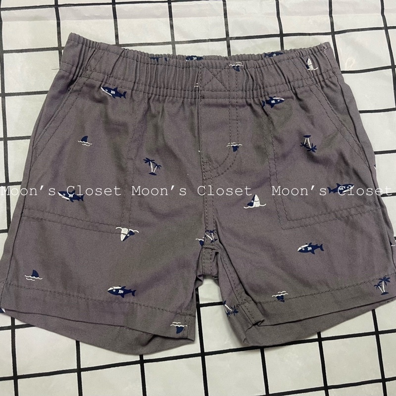 Quần short xám cá mập Carter size 3m-24m (form to 6-16kg)