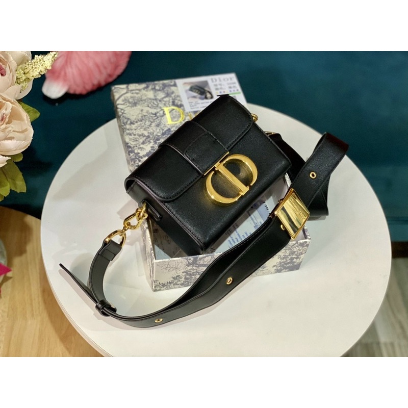 Túi đeo chéo bản 18cm full box khoá bấm chữ I - kèm ảnh thật -HANA BAG