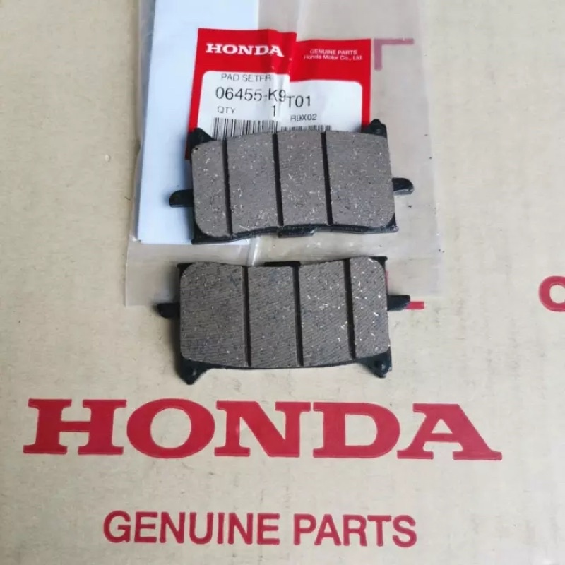 Bố thắng trước Honda CB150R/CB300R