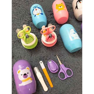 Bộ dụng cụ giúp bạn cắt móng tay móng chân cho bé