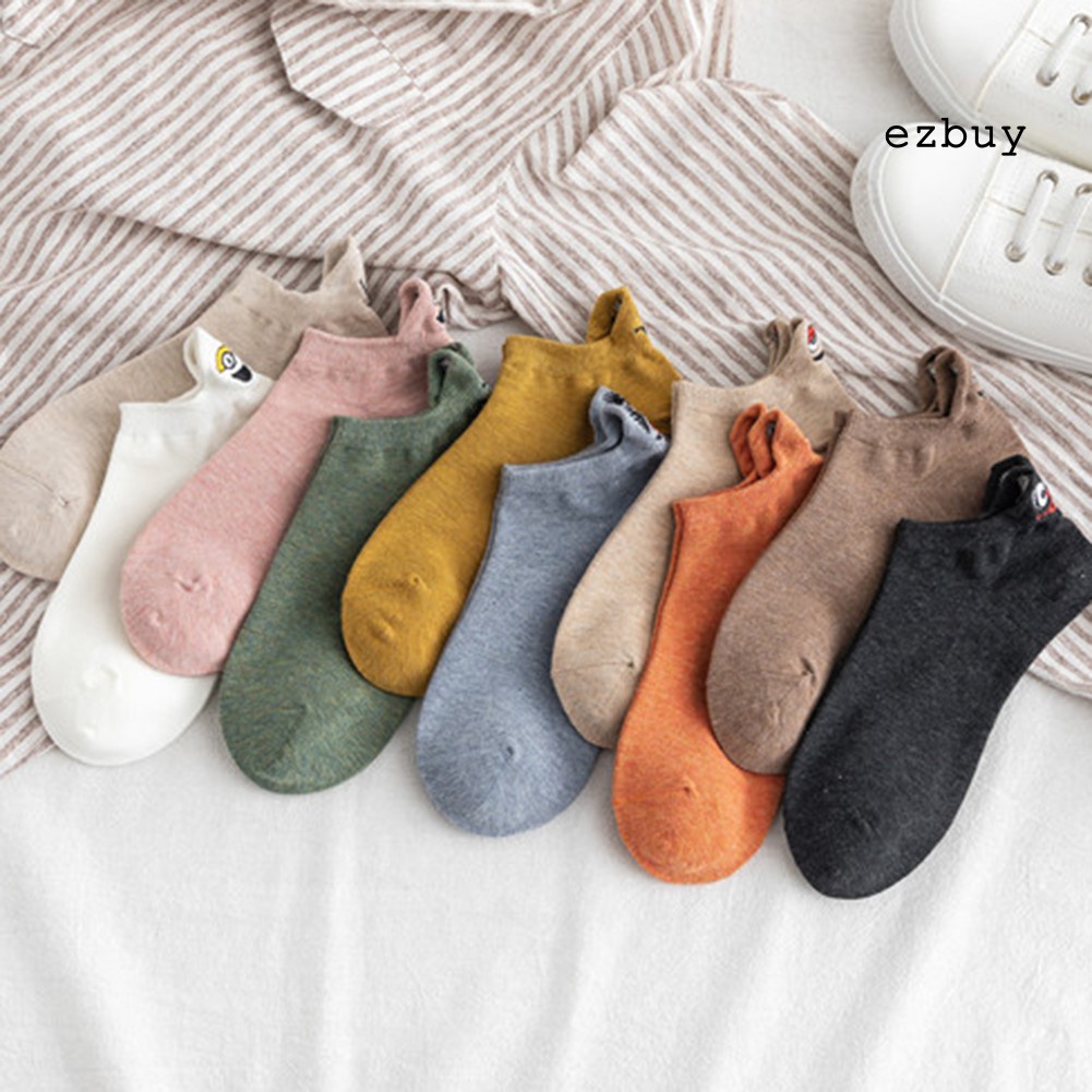 Đôi Tất Cotton Ngắn Hoạ Tiết Thêu Xinh Xắn Cho Nữ