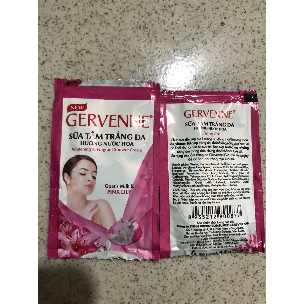 Sữa Tắm trắng da Gervenne 3 gói